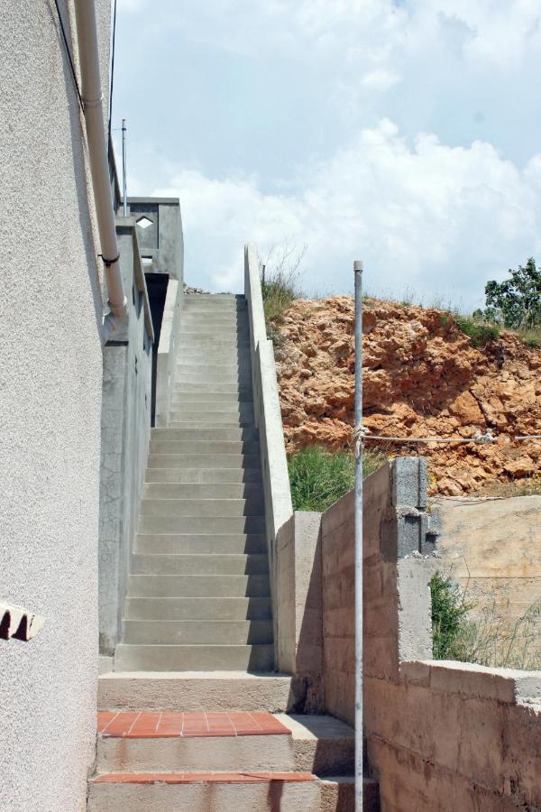 Apartments By The Sea Metajna, Pag - 6351 Exterior foto