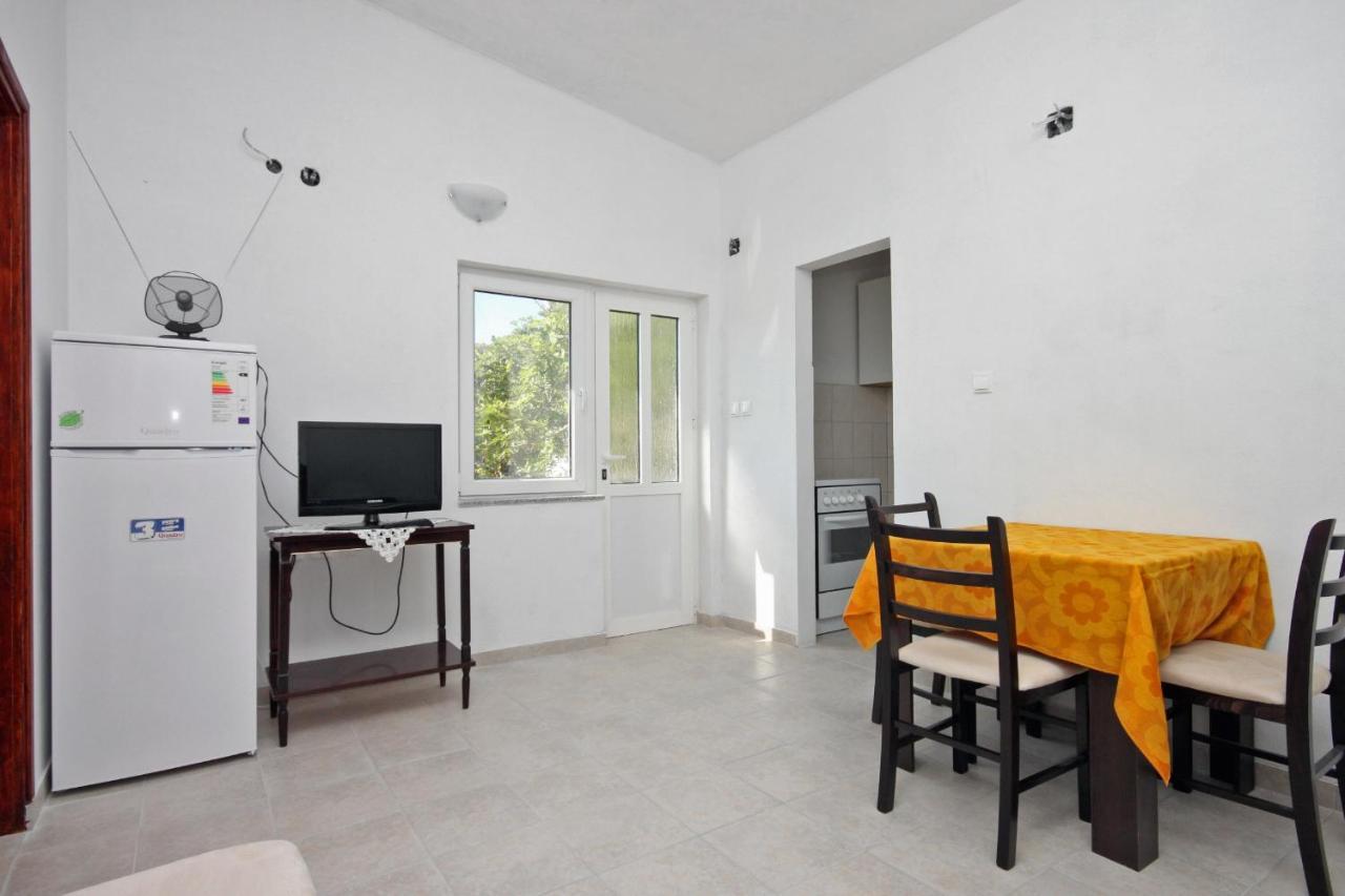 Apartments By The Sea Metajna, Pag - 6351 Exterior foto