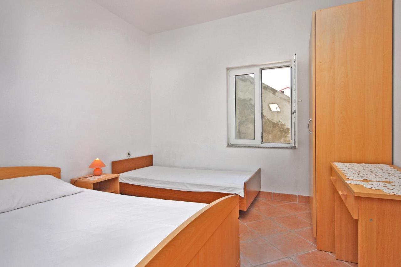 Apartments By The Sea Metajna, Pag - 6351 Exterior foto