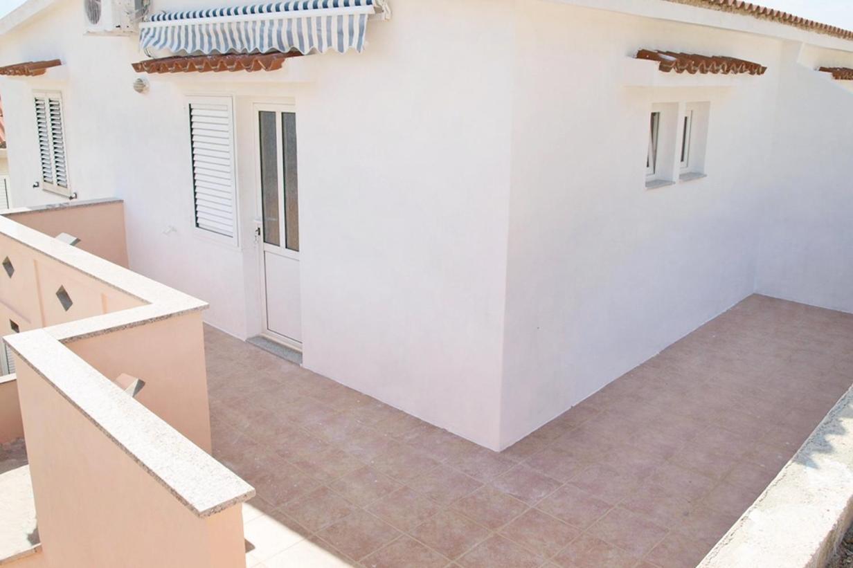 Apartments By The Sea Metajna, Pag - 6351 Exterior foto