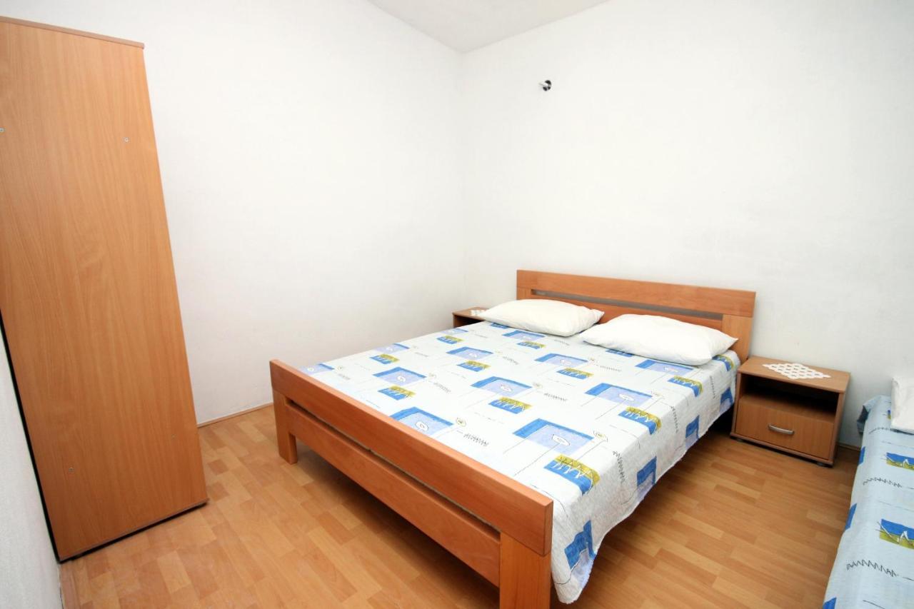 Apartments By The Sea Metajna, Pag - 6351 Exterior foto