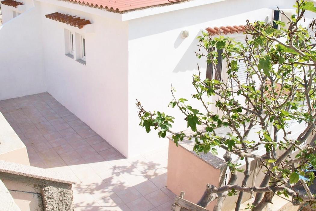 Apartments By The Sea Metajna, Pag - 6351 Exterior foto